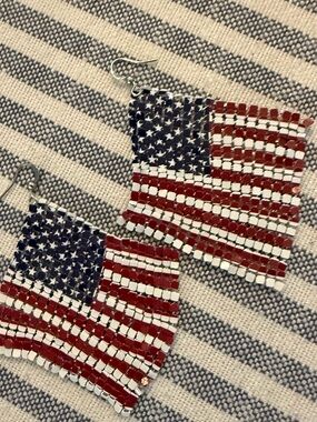 Patriotic Beaded American Flag Dangle Earrings - Red, White & Blue